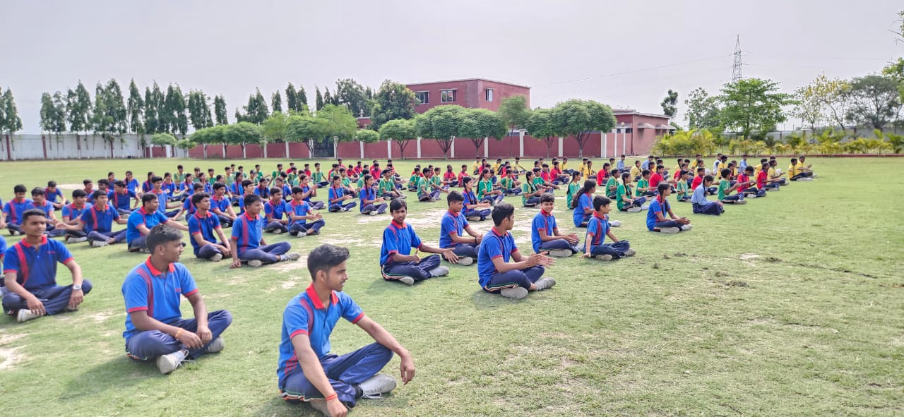 YOGA & AEROBICS
